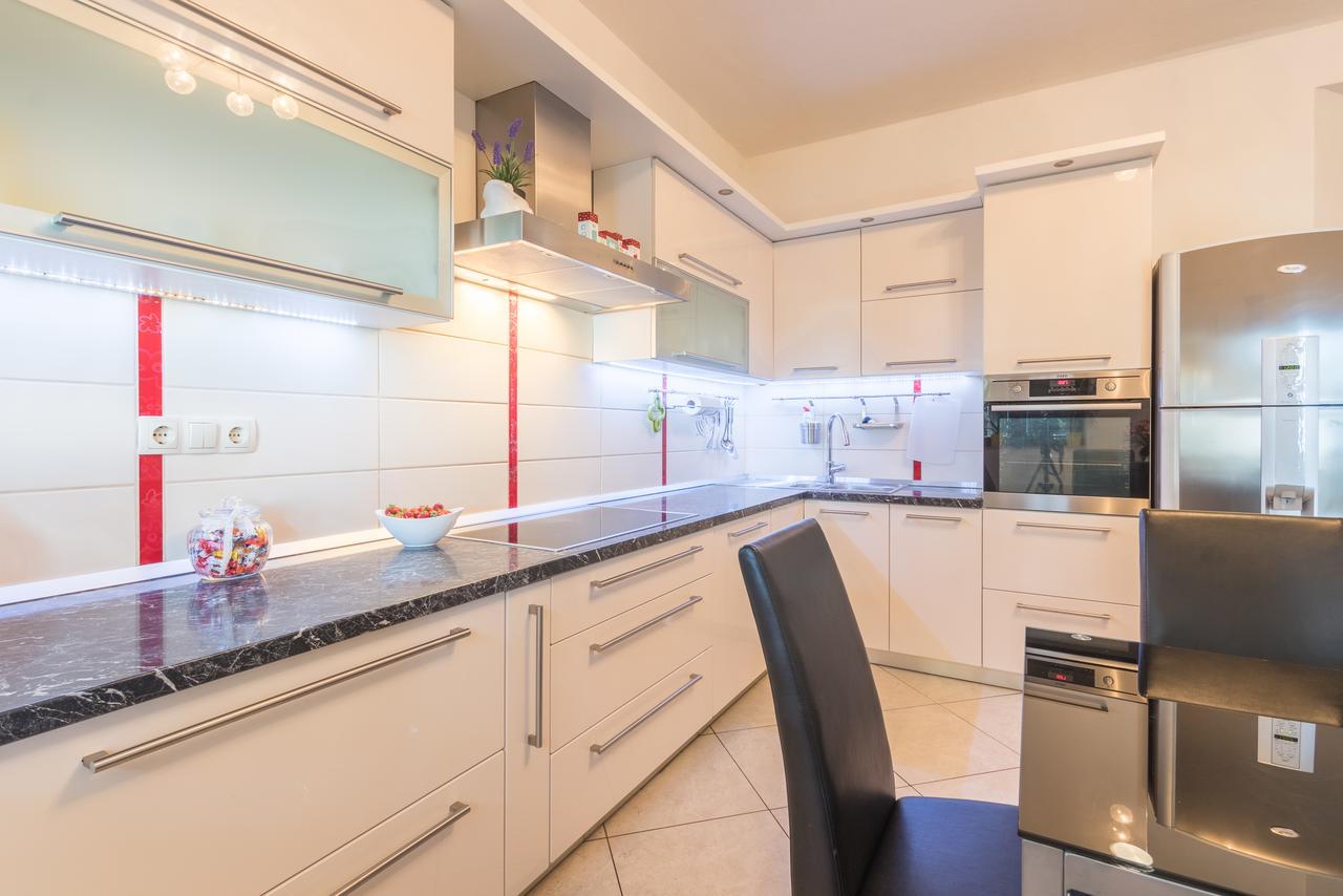 Grand View Apartament *